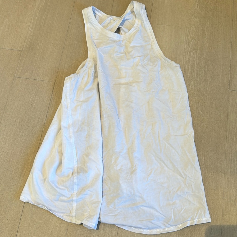 Lululemon white ALL TIED UP tank size 4